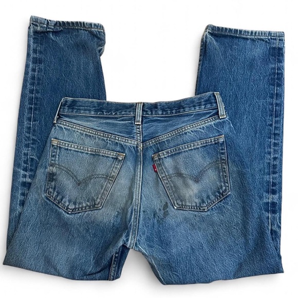 💚 Vintage Levi’s 501 Blue Distressed Jeans (W32 L32) (35) - Picture 2 of 11